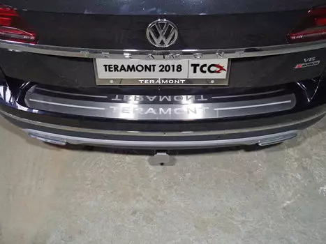 Накладка на задний бампер TCC VWTER18-15 Volkswagen Teramont 2018-