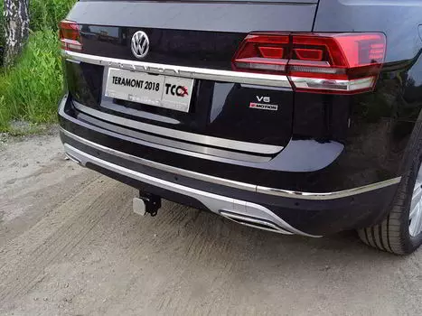 Накладка на заднюю дверь TCC VWTER18-03 Volkswagen Teramont 2018-