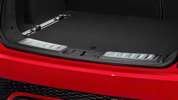 Накладки на багажный проем J9C2476 для Jaguar E-Pace 2017 -