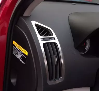 Накладки на боковые воздуховоды для KIA Ceed (2012 - 2015)