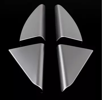 Накладки на двери треугольные для Hyundai Tucson (2015- по н.в. )