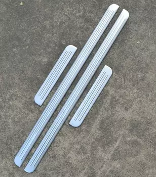 Накладки на дверные пороги для Subaru Forester (2013 - 2015)