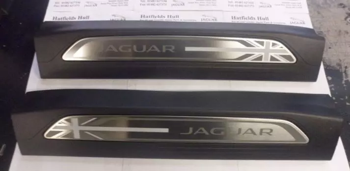 Накладки на дверные пороги Jaguar T4N7509 для Jaguar XE 2015 -