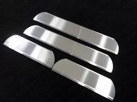 Накладки на дверные пороги (лист шлифованный) Компания ТСС KIARIO15-04 KIA Rio III 2015 - 2016