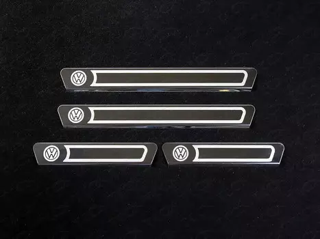 Накладки на дверные пороги внешние (лист зеркальный логотип Volkswagen) Компания ТСС VWPOLO16-21 Volkswagen Polo 2015 - 2019