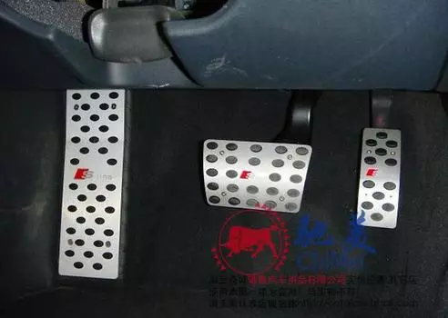 Накладки на педали Audi Q3 (2014 - 2018)