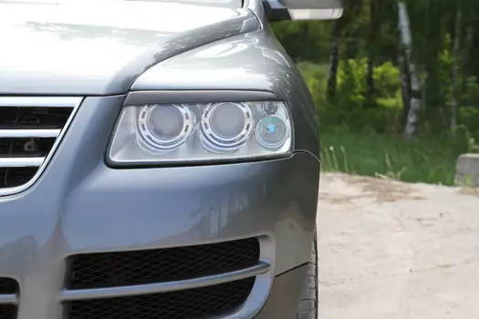 Накладки на передние фары (реснички) Русская Артель Volkswagen Touareg 2002-2006