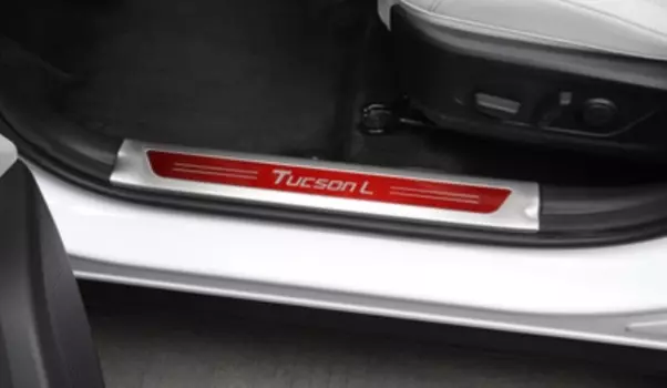Накладки на порог (внутренние, серебристо-красные) Point Bin PNT00355 для Hyundai Tucson (4G) 2021-