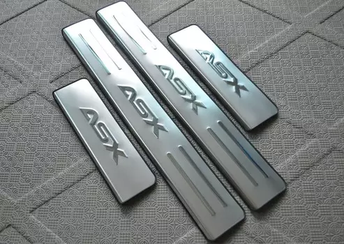 Накладки на пороги для Mitsubishi ASX (2010 - 2012)