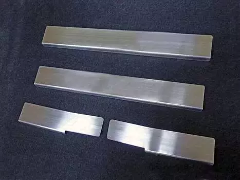 Накладки на пороги (лист шлифованный) Компания ТСС MAZ315-02 Mazda 3 (седан/хетчбэк) 2013-