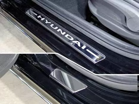 Накладки на пороги (лист зеркальный, надпись Hyundai) Компания ТСС HYUNACC17-05 Hyundai Accent 2017-