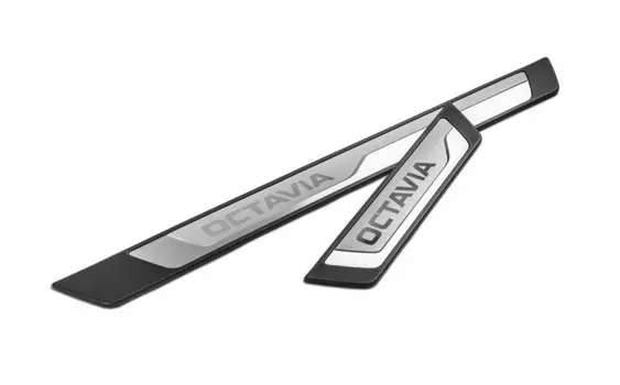 Накладки на пороги Skoda 5E3071303A для Skoda Octavia 2020 -