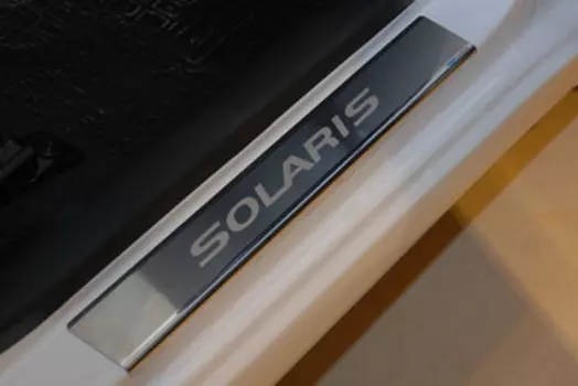 Накладки на пороги Solaris Hyundai Solaris 2011-