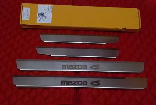 Накладки на внутренние пороги с надписью, нерж. сталь, 4 шт. Alu-Frost 08-1751 для Mazda 6 2007-2012-