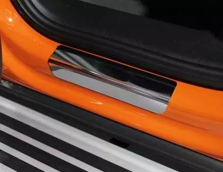 Накладки на задние пороги TCC AUDIQ319-08 Audi Q3 2019-