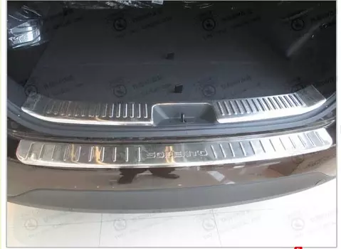 Накладки на задний бампер для KIA Sorento (2010 - 2017)