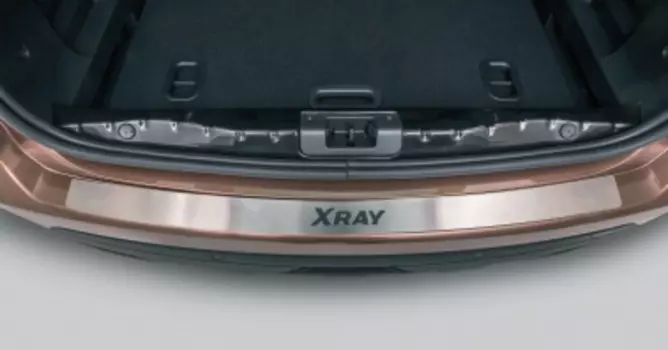Накладки на задний бампер XRAY 2016-