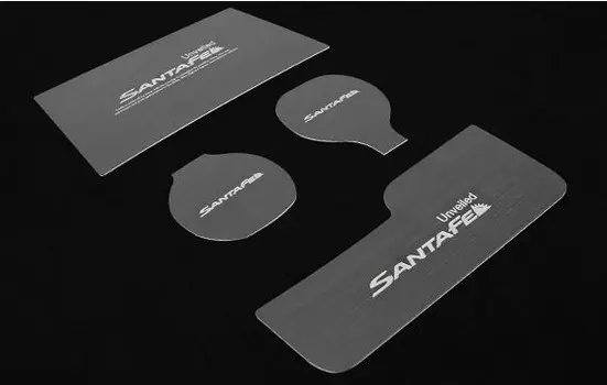 Накладки в нишу подстаканников и беспроводной зарядки Mobis для Санта Фе 4 (Hyundai Santa Fe 2018 - 2019)