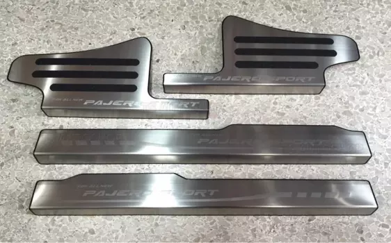 Накладки защитные на внутренние пороги TAI для Mitsubishi Pajero Sport 2016 -