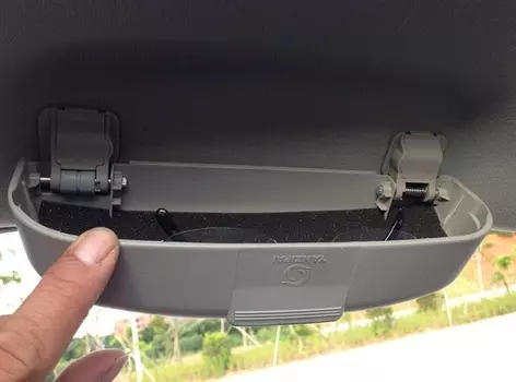 Очечник для Mitsubishi Outlander 2012 - 2018