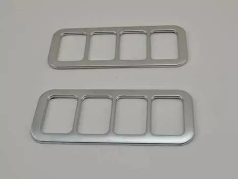 Окантовка на центральную консоль, 2 части. OEM-Tuning CNT17-15HLD-064 Toyota Highlander 2014 -