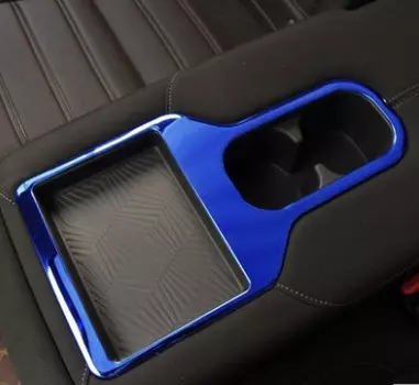 Окантовка подстаканников в подлокотнике для Honda C-RV 2017-