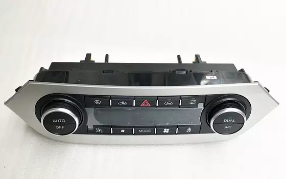 Панель кондиционера 8112100XKY00A для Haval H6 Coupe 2017 +