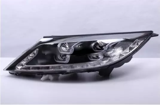 Передние фары (с ДХО) Yenge APJ04590 для KIA Sportage 2011-2014