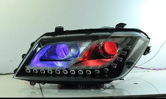 Передние фары ксеноновые со встроенными дневными ходовыми огнями для Haval H2 (Хавал Н2) 2014-2019