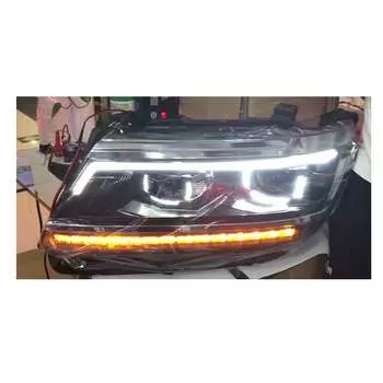 Передние фары Yenge APJ09062 для Volkswagen Tiguan 2017