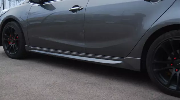 Передняя губа + боковые пороги Aero для KIA Cerato 2016 -