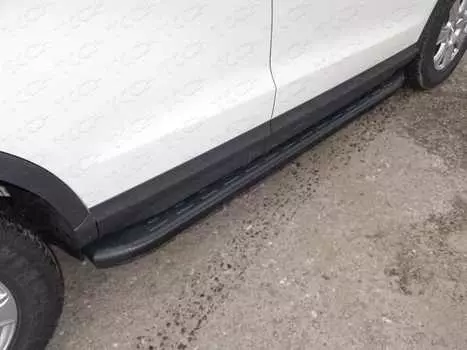 Пороги алюминиевые с пластиковой накладкой TCC AUDIQ315-01BL Audi Q3 2019