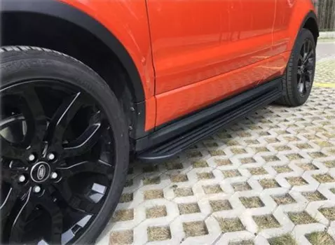 Пороги алюминиевые `slim line black` 1720 мм ТСС HYUNCRE16-37B для Hyundai Creta