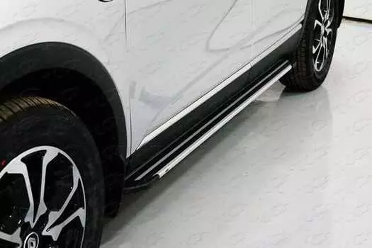 Пороги алюминиевые "Slim Line Silver" TCC RENARK19-21S Renault Arkana 2019-