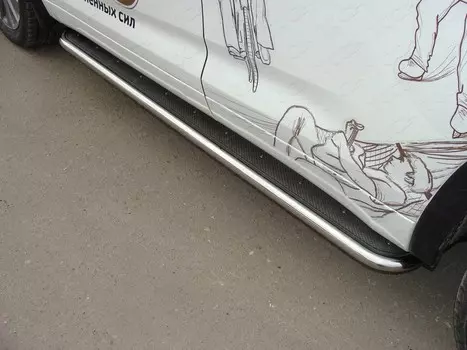 Пороги с площадкой (нерж. лист) 42,4 мм ТСС TOYHIGHL17-05 Toyota Highlander 2014 -