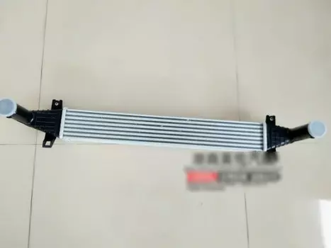 Радиатор интеркуллера для Geely Coolray (SX11) Кулрэй