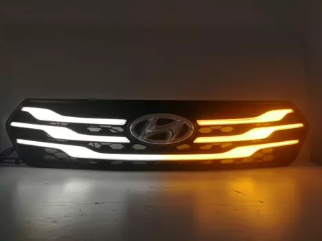 Радиаторная решетка с подсветкой для Hyundai Creta (Крета) 2016 -