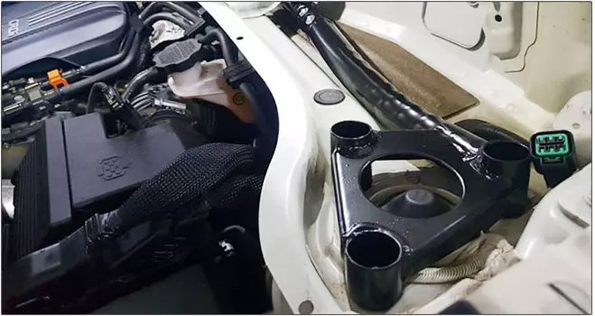 Распорка передних стоек для KIA Sportage 2018 - 2019