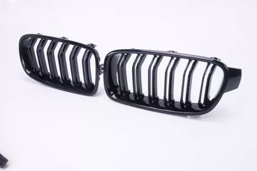 Решетка радиатора (цвет черный глянец, двойные слоты) Carbuy CRBY014 для BMW 3 Series F30/F35 2013-2019