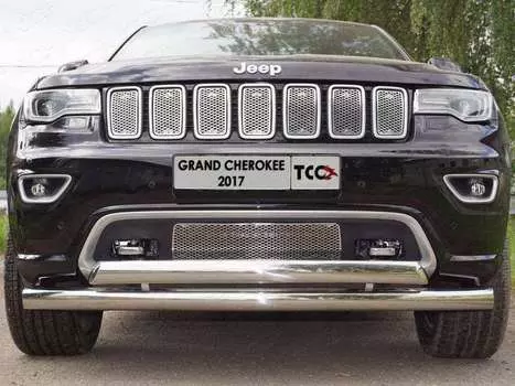 Решетка радиатора нижняя (лист) Компания ТСС GRCHER17-09 Jeep Grand Cherokee 2018-