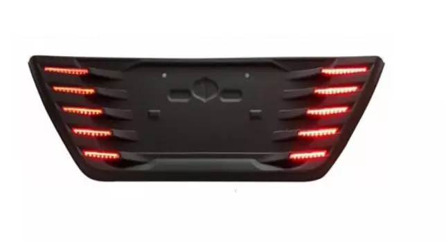 Решетка радиатора с подсветкой Dallon DAL00125 для Toyota Fortuner 2017