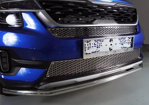 Решетка радиатора верхняя (лист) TCC KIASELT20-13 Kia Seltos 2020-