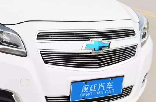 Решетки радиаторные GRILLE для Chevrolet Malibu