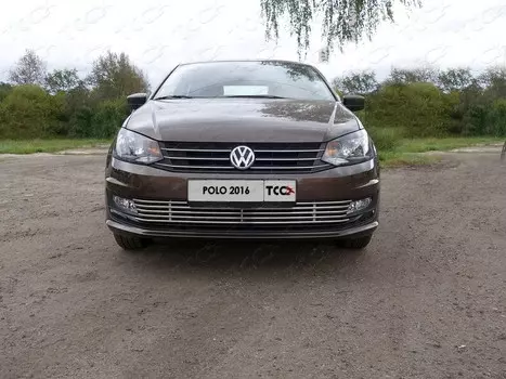 Решётка радиатора нижняя 12 мм ТСС VWPOLO16-16 для VOLKSWAGEN Passat (2011-2015)-