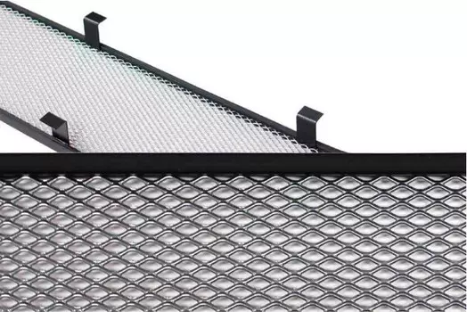 Сетка защитная нижняя в бампер (черная) Standart Strelka для Hyundai Tucson 2018 - 2019