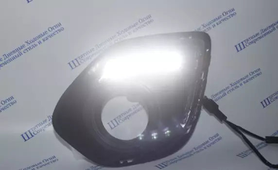 Штатные светодиодные дневные ходовые огни (ДХО) PODEMOS