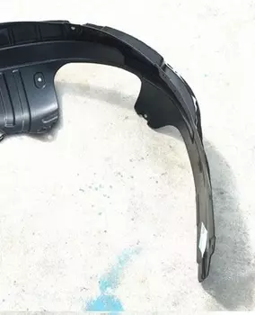 Штатный подкрылок для Geely Atlas 2018 -