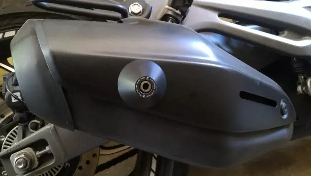 Слайдер на глушитель для Bajaj Dominar 400