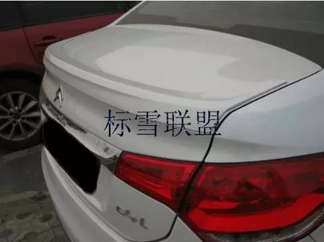 Спойлер (грунтованный) для Citroen C4 Седан 2013 - 2016