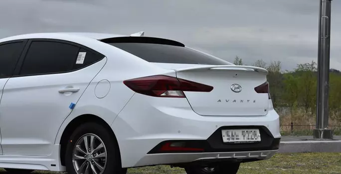 Спойлер на заднее стекло KRN для Hyundai Elantra 2019 -